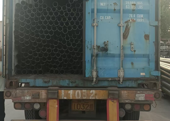Primepoly HDPE pipe bundles secured for export shipment
